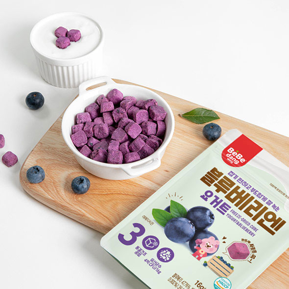 [BEBEDANG] Yogurt Cube Blueberry โยเกิร์ต คิวบ์ โยเกิร์ตอบกรอบ รสบลูเบอร์รี ตราเบเบดัง 16g.