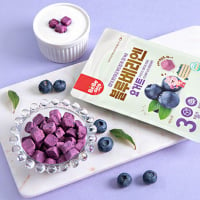 [BEBEDANG] Yogurt Cube Blueberry โยเกิร์ต คิวบ์ โยเกิร์ตอบกรอบ รสบลูเบอร์รี ตราเบเบดัง 16g.